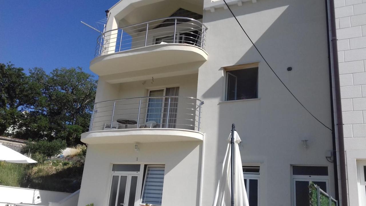 Duvnjak Apartment Mokosica Exterior photo